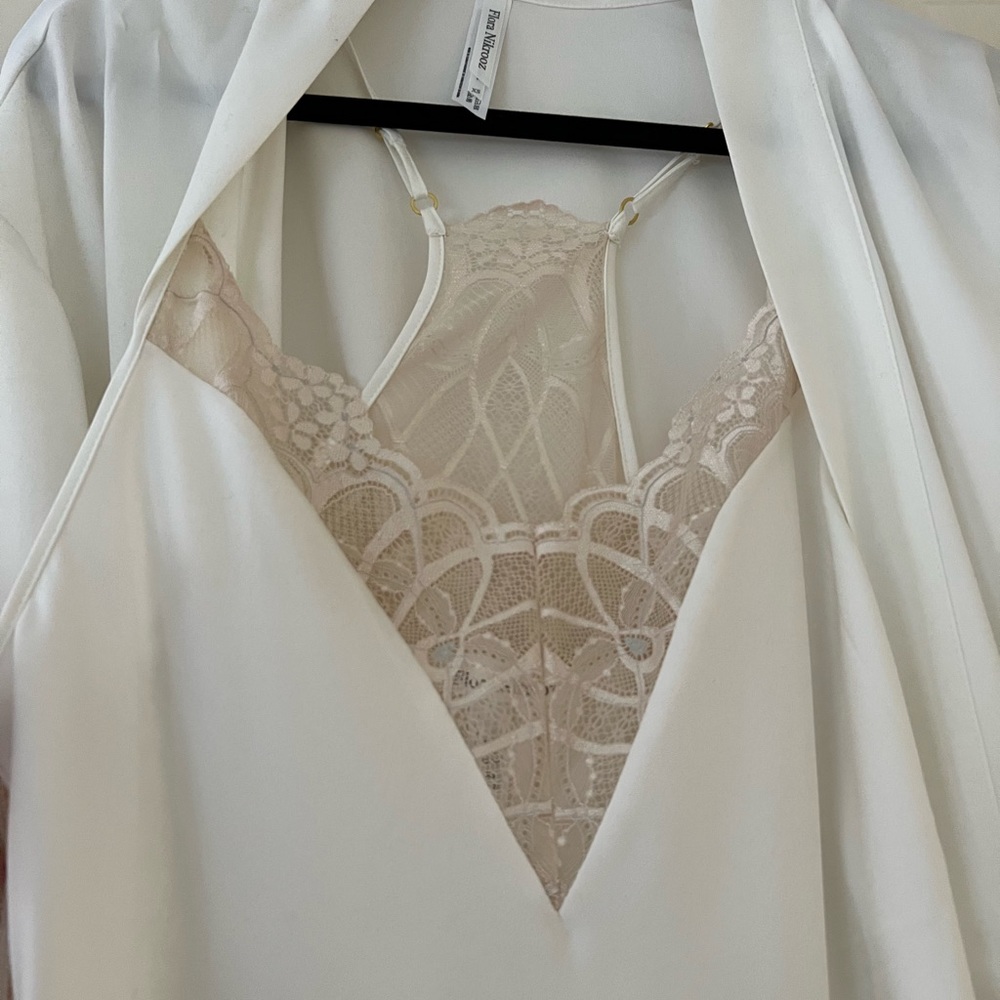 Flora Nikrooz XS ivory lace bridal slip nightgown and robe